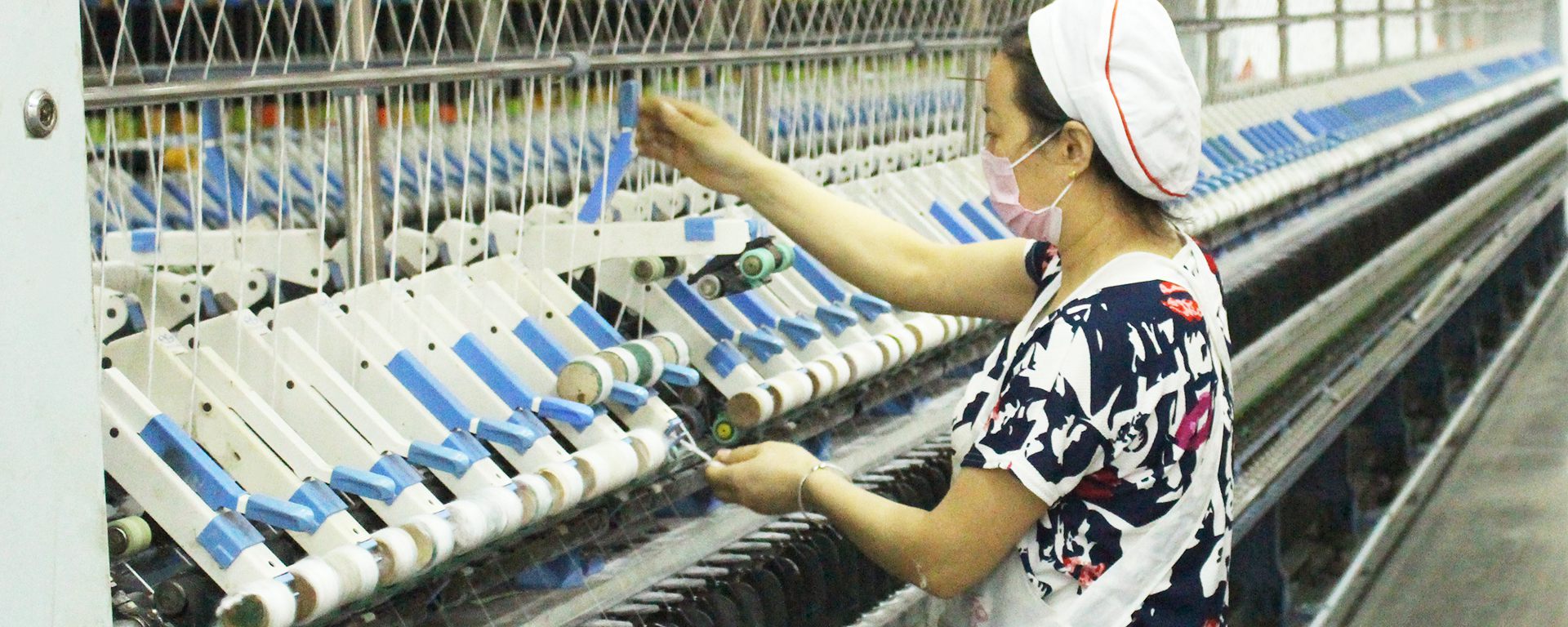 彩点纱厂家,段彩纱,金银丝纱